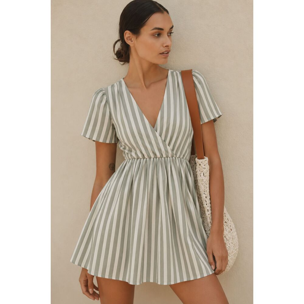 Gianni Bini Sage Green White Stripe Wrap Mini Dress M Puff Sleeve Coastal Summer